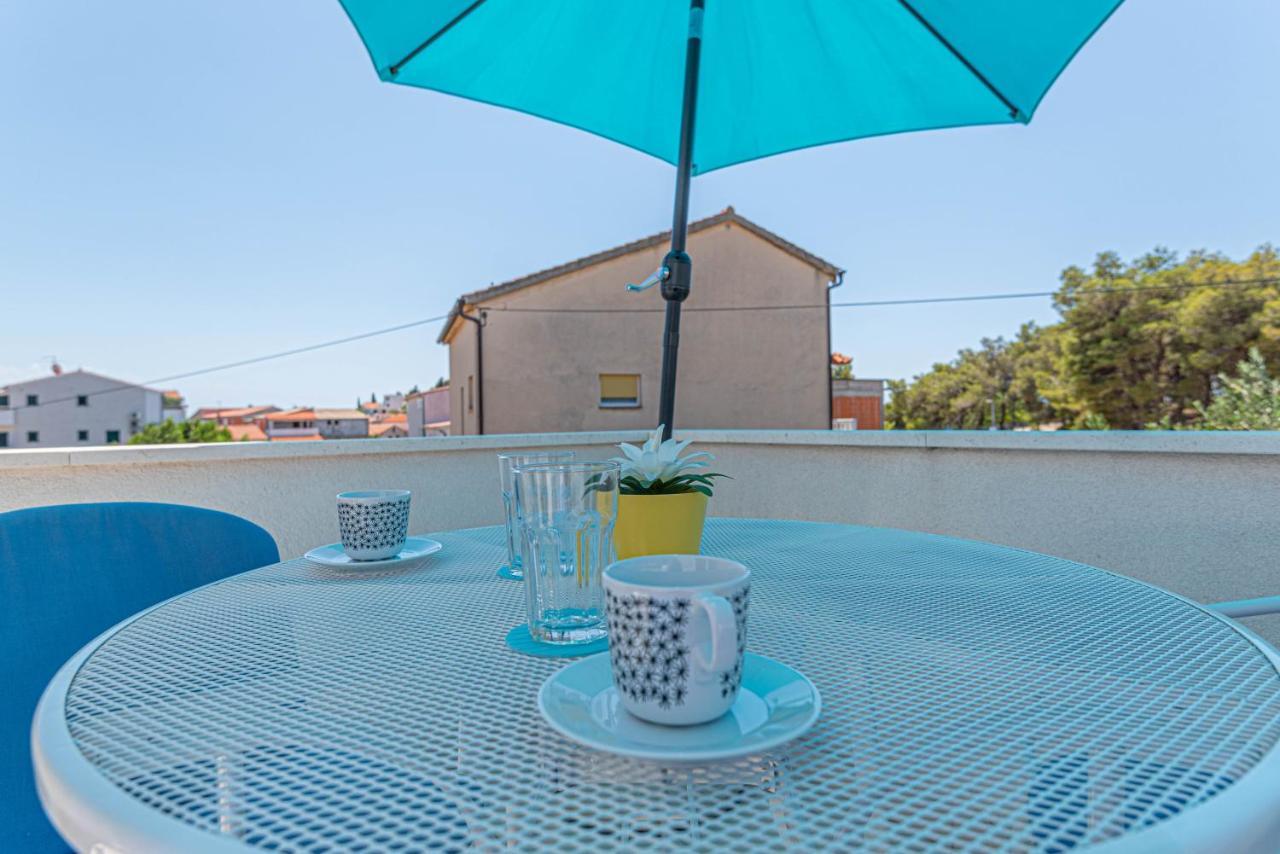 Apartments Villa Tribunj Tribalj 외부 사진