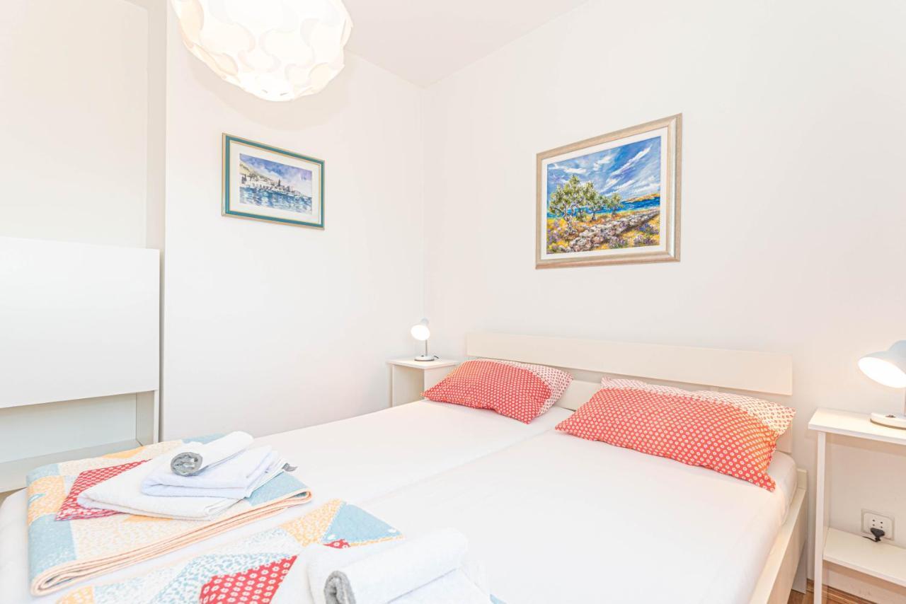 Apartments Villa Tribunj Tribalj 외부 사진