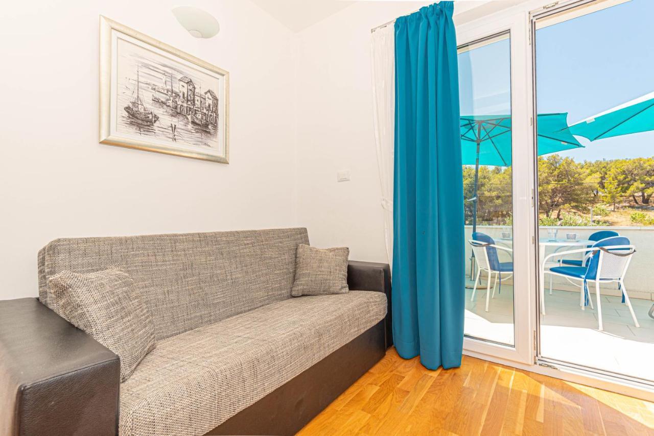 Apartments Villa Tribunj Tribalj 외부 사진