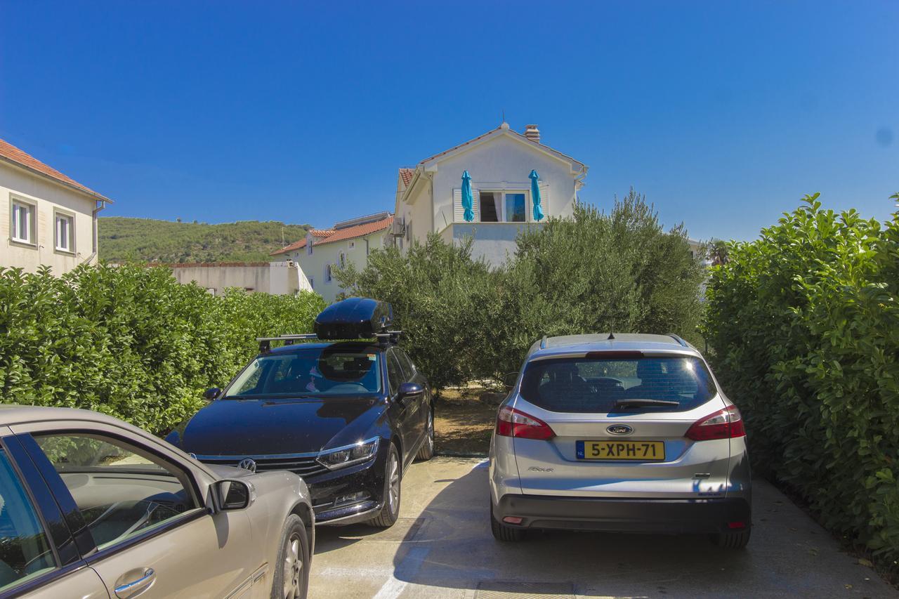 Apartments Villa Tribunj Tribalj 외부 사진