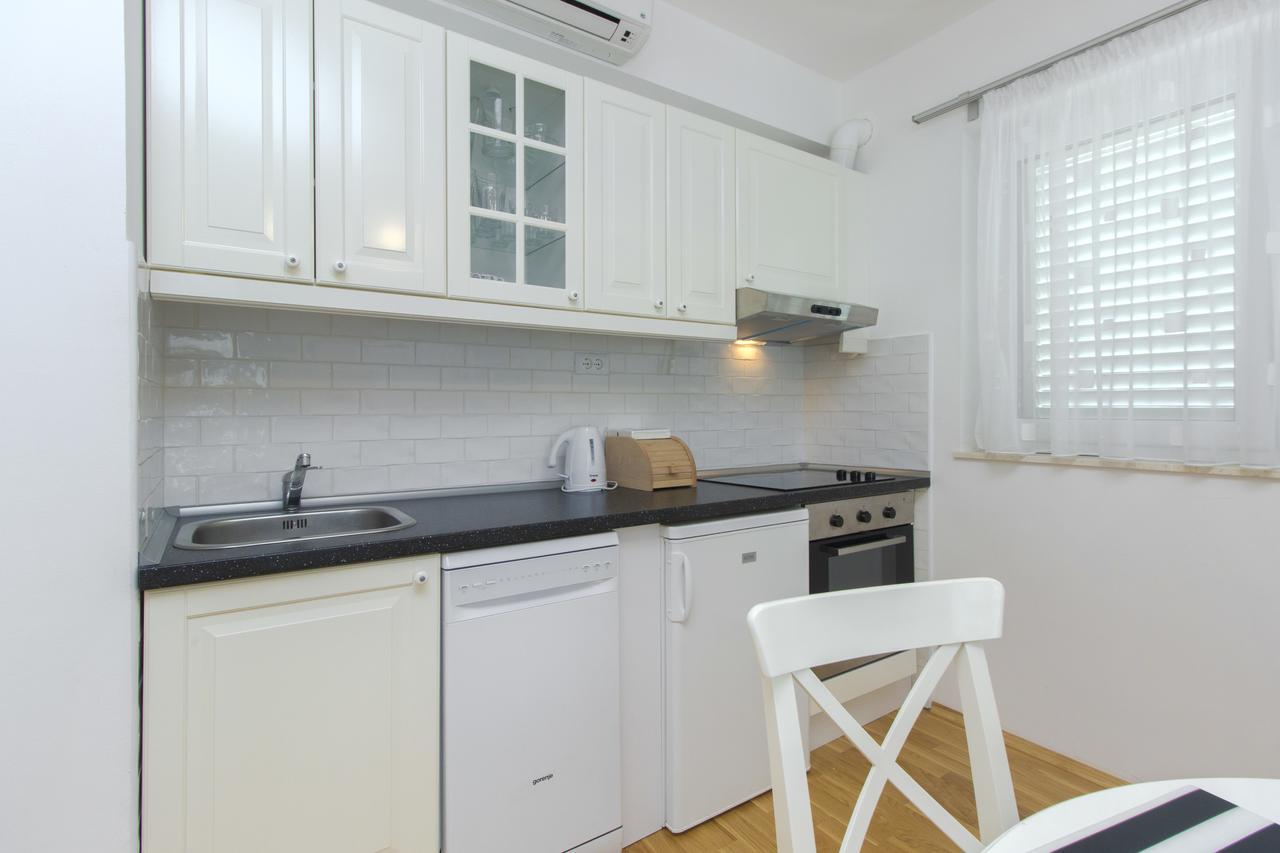 Apartments Villa Tribunj Tribalj 외부 사진