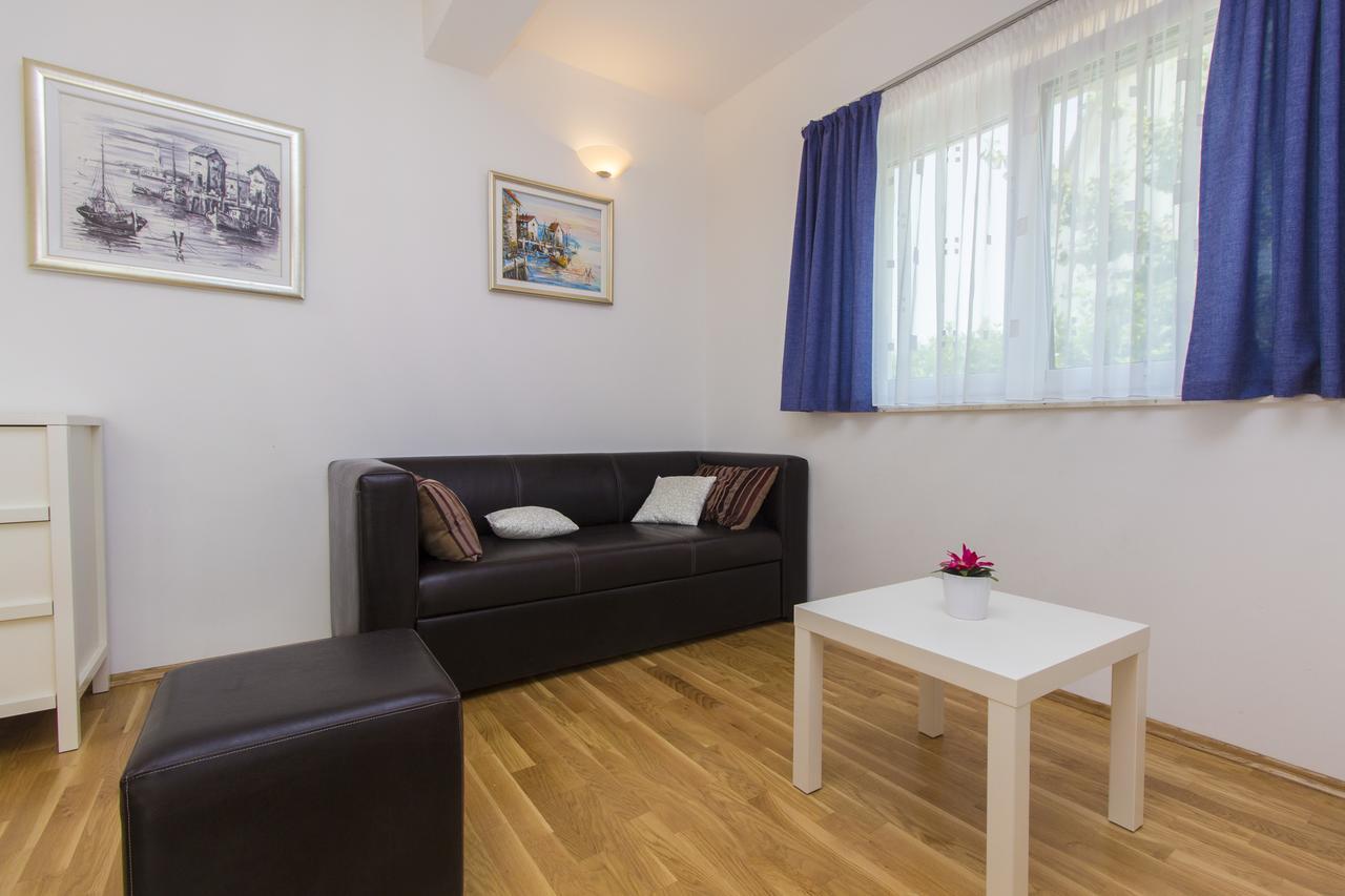 Apartments Villa Tribunj Tribalj 외부 사진